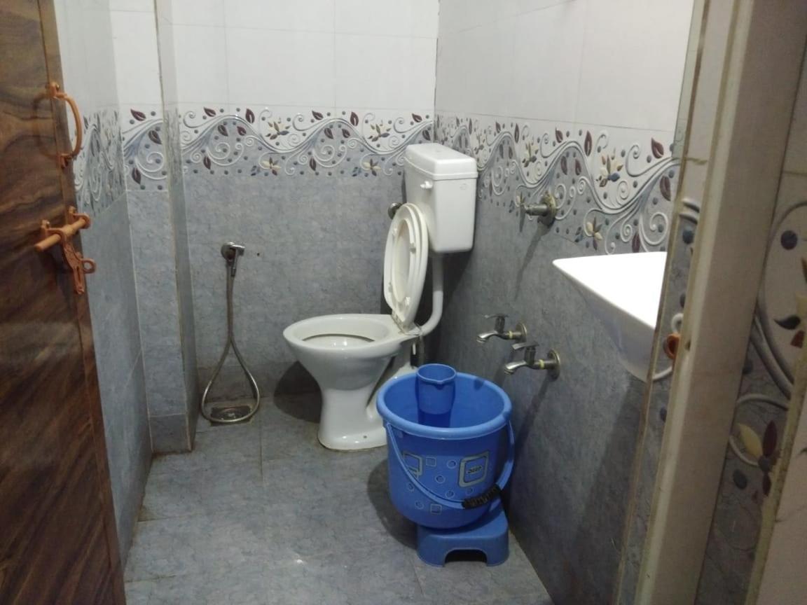 Hotel Shree Krishna Ahmedabad Eksteriør bilde